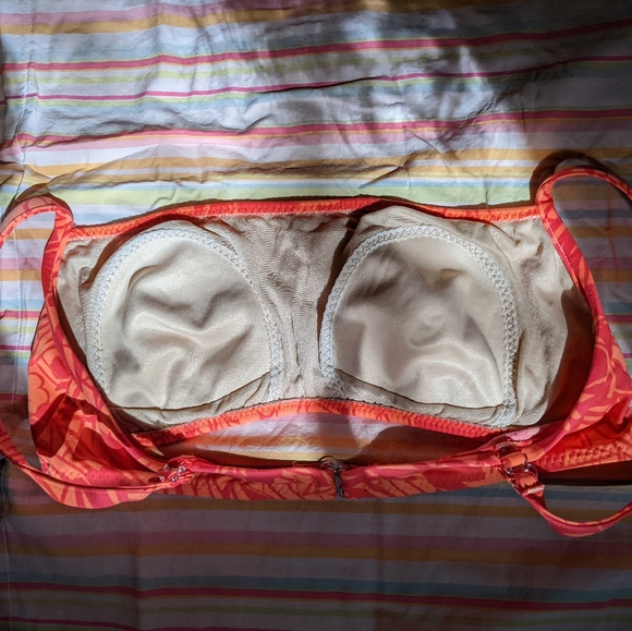 Vintage Orange & Red Hibiscus Floral Bikini Top - Picture 7 of 10